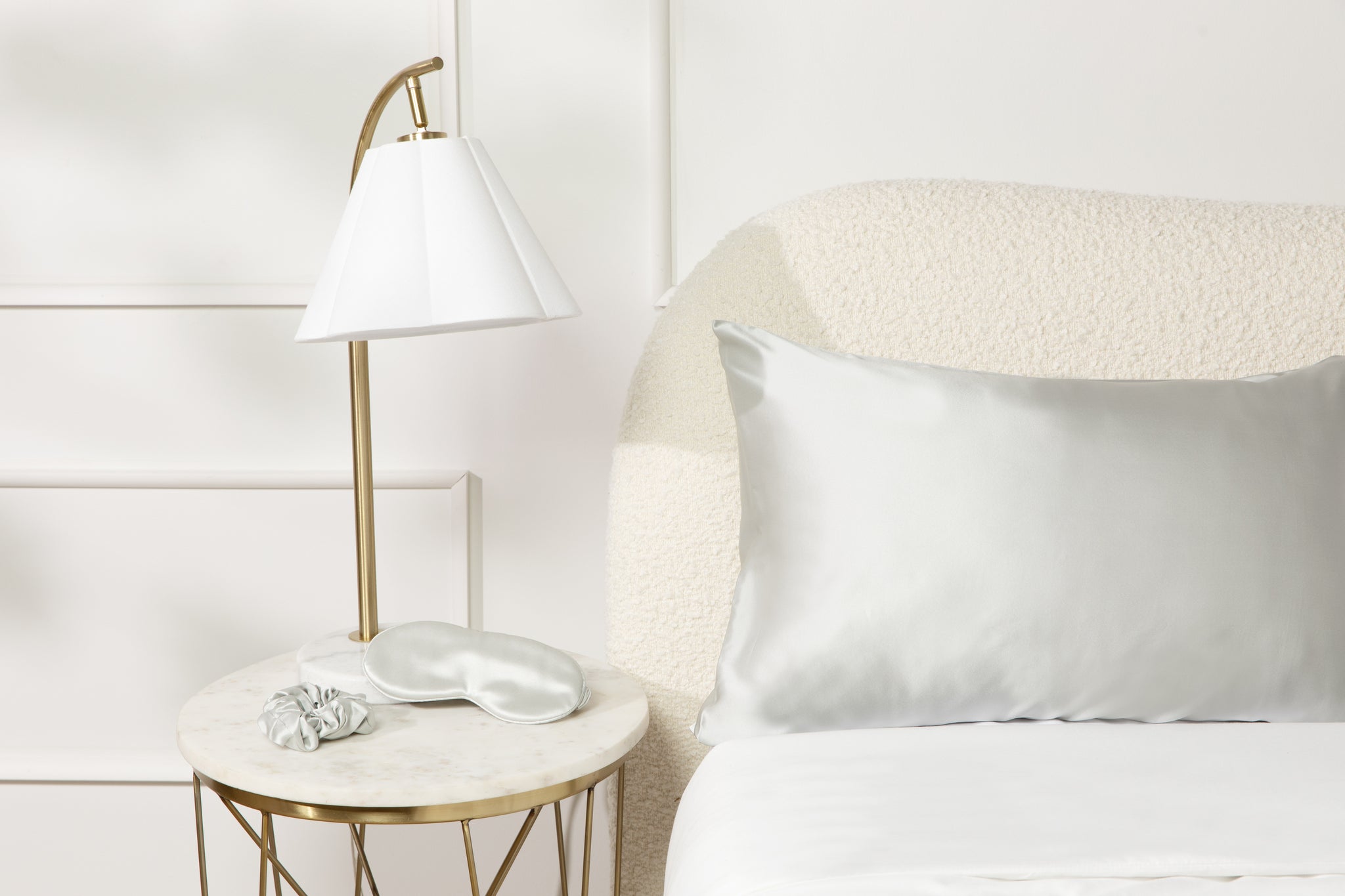 Moonlit Silver Pure Silk Pillowcase Sleep Set